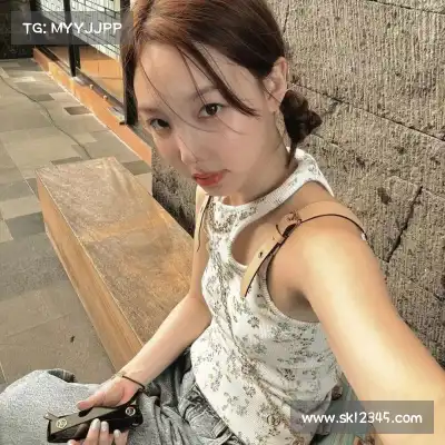 陆梁鸿
